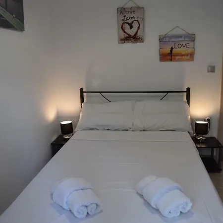Private Olive Bungalow Дом отдыха Пастида